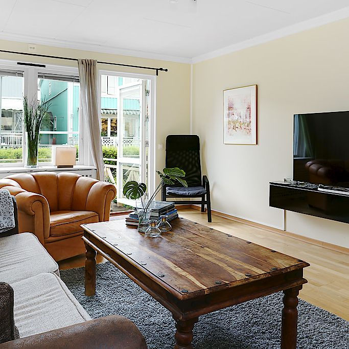 Själlandsgatan, Kista - Photo 1