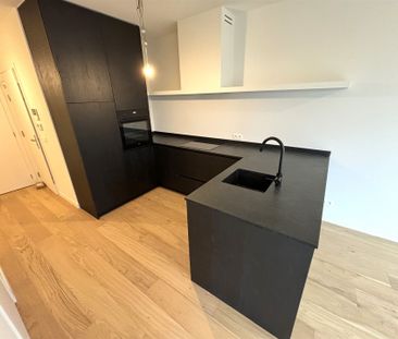 Prachtig nieuwbouw appartement met 1 slaapkamer en terras - Photo 2