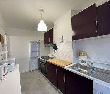 Location Appartement 5 pièces 66m² - Photo 5