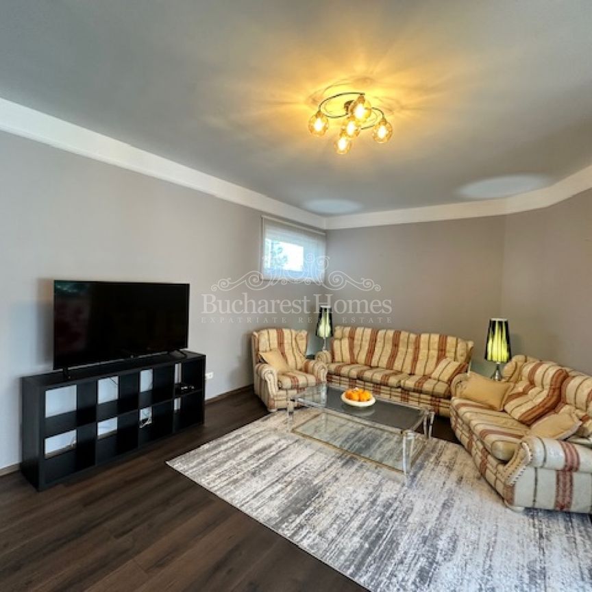 Classy Apartment by the Park, 3 Bdr, Herastrau - Photo 1