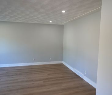 For Lease - 20 Sunrise Drive Unit# UPPER, Kitchener, Ontario - Photo 3