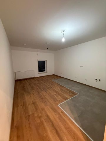 Kernsanierte 3 Zimmer-Wohnung mit Balkon in Erle - Photo 2