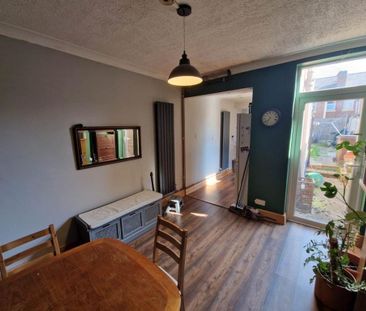 2 bedroom house to rent - Photo 2