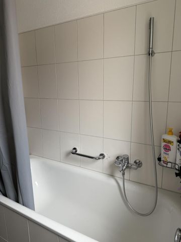 2.5 Zimmer, 65 m², 3. Stock - Photo 5