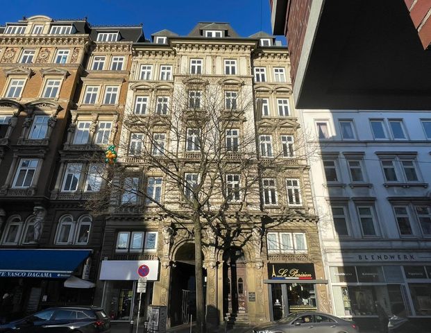 2,5 - Zimmer-Wohnung in Hamburg-St. Georg (Lange Reihe 71) - Photo 1