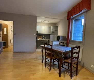 Location Appartement 1 pièce Meublé 37m² GRANVILLE 50400 - Photo 3