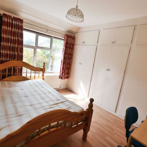 4 bedroom house to rent - Photo 1