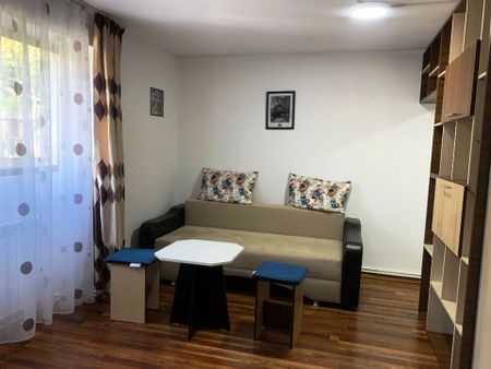 Garsoniera de inchiriat in Ploiesti, zona centrala - Fotografie 2