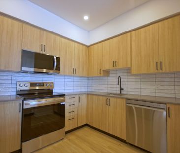 For Lease - 1353B Gosset Street, Cyrville - Carson Grove - Pineview... - Photo 4