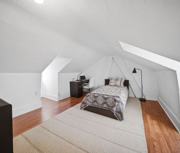 For Lease - 107 Queen Street Unit# 2, Hamilton, Ontario - Photo 4