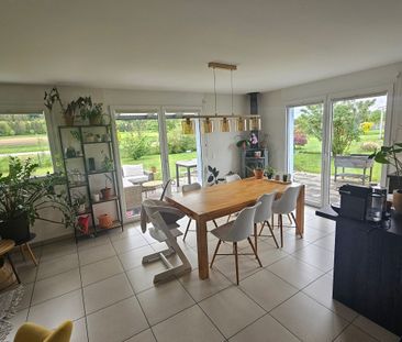 Faoug VD for rent superb 5.5 room villa with large garden with trees - Foto 2