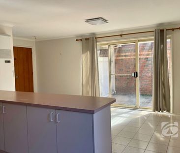BE QUICK – THREE BEDROOM HOME IN TIMBARRA! - Photo 6