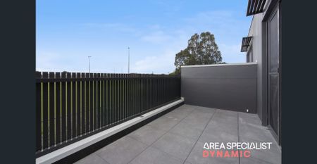 Brand New Luxury Townhome with 3 Bedrooms & 3 Bathrooms! - Photo 2