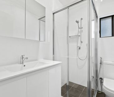 "RENOVATED 3 BEDROOM HOME" - Photo 6