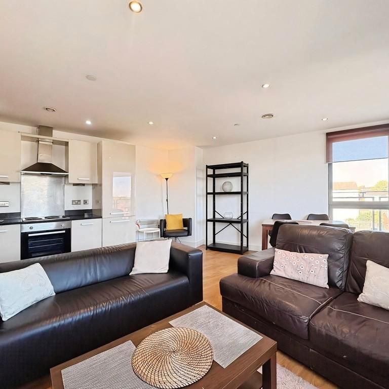 2 bedroom apartment to rent - Photo 1