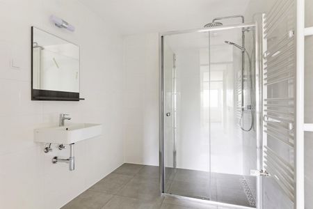 Te huur: Appartement Aartsbisschop Romerostraat 139 in Utrecht - Foto 2