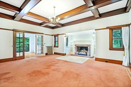 SIGNIFICANT SOUTHERN HIGHLANDS HOME - Photo 5