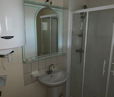 F1 de 32 m² VERSON - Photo 6