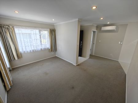 Two Bedroom home in Dinsdale - Photo 4