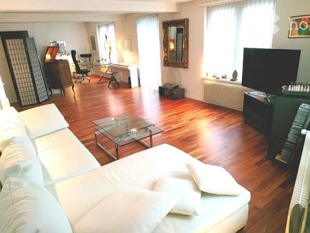 BEFRISTET 2,5 Zimmer(86m2)Whg DIREKT am HB 23.11.26-31.5.27 - Foto 2