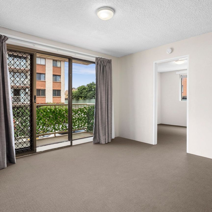 1/5 Crest Road, Queanbeyan NSW 2620 - Apartment For Rent | Domain - Photo 1