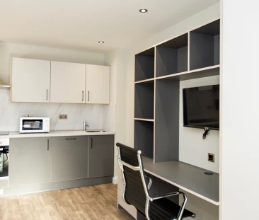 22 Upperton Road - Photo 5