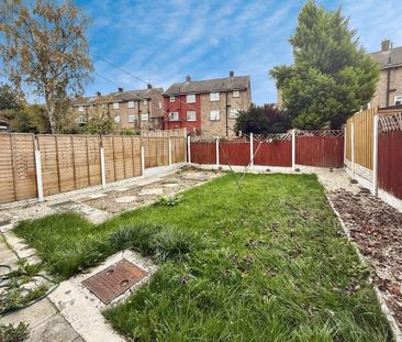 2 bedroom semi-detached house to rent - Photo 6