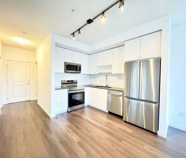 1 bed 1 den Surrey Fleetwood Brand New condo for rent - Photo 2