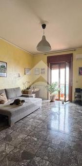 Trilocale in affitto - Photo 1