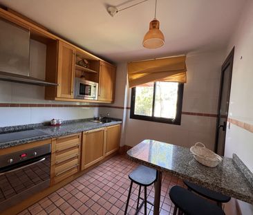 Middle Floor Apartment in New Golden Mile - Photo 5