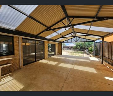 Amazing Family Home - Photo 4