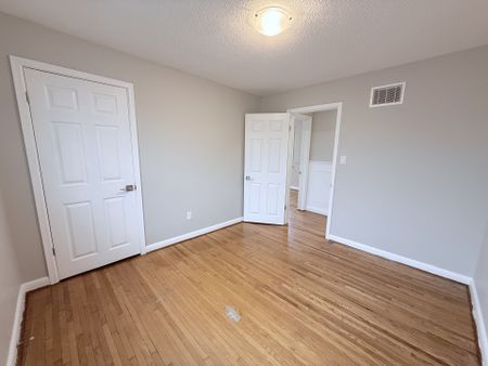 For Lease - 65 Beckett Avenue, Toronto, Ontario - Photo 3