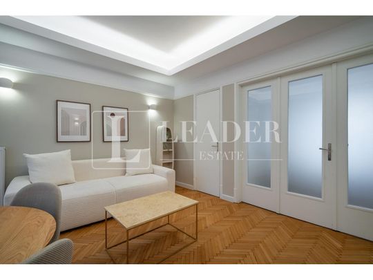 Apartament renovat Ultracentral | Armeneasca | Str. Paleologu || 2 camere + camera birou - Photo 1