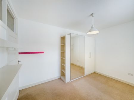 Charlton Church Lane, Charlton, SE7, London - Photo 4