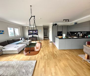 Exklusive 4-Zimmer-Penthousewohnung mit KFZ-Tiefgarage in zentraler... - Photo 1