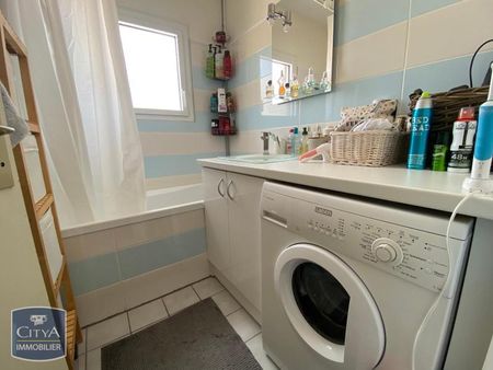 Location Appartement 3 pièces 67m² CHAMALIERES 63400 - Photo 5