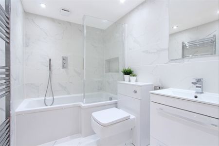 Cavendish Road, Brondesbury Park, NW6, London - Photo 2