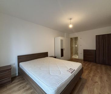 2 bedroom apartment to rent - Photo 5