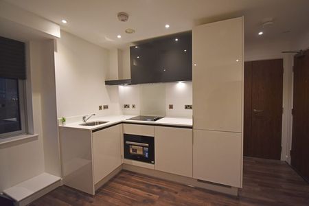 1st Floor, Churchill Place, Churchill Way, Basingstoke - Photo 2