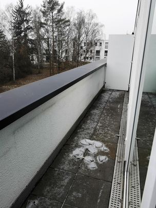 Mit Dachterrasse! Helle, moderne und wirklich schöne 2 Zimmer-Wohnung Nähe JuWi-Campus+Sportwissenschaften, Kugelberg 71, Gießen - Foto 1