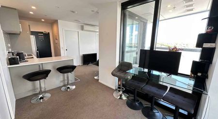 City Centre, 2 bedrooms - Photo 5