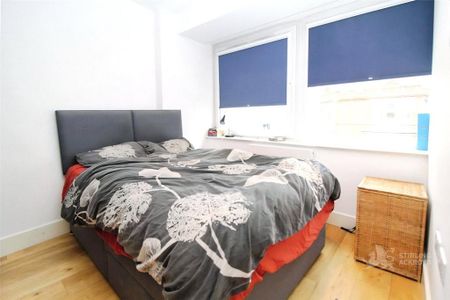 1 bedroom apartment to rent - Photo 4