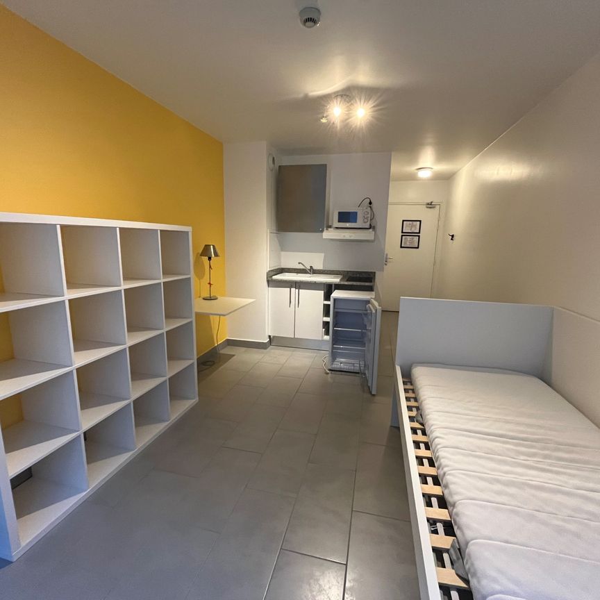 STUDIO MEUBLE ORSAY - Photo 1