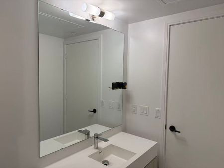 For Lease - 35 Rolling Mills Road Unit# N1109, Toronto, Ontario - Photo 4