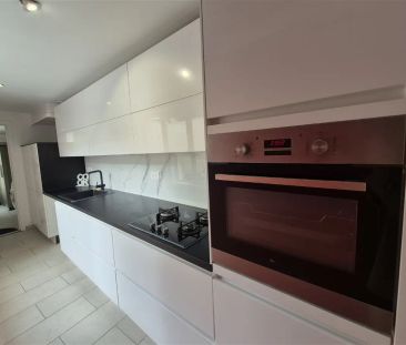 Location maison 4 pièces - 103m² à Mons-en-barœul (59370) - Photo 3