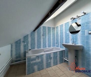 Location Appartement 2 pièces 38m² CHARLEVILLE MEZIERES 08000 - Photo 2