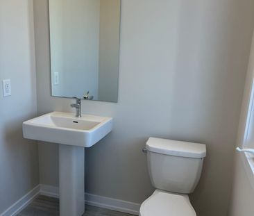 For Lease - 570 Oldenburg Avenue, Stittsville - Munster - Richmond,... - Photo 1