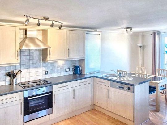 3 bed apartment to rent in NE33 - Photo 1