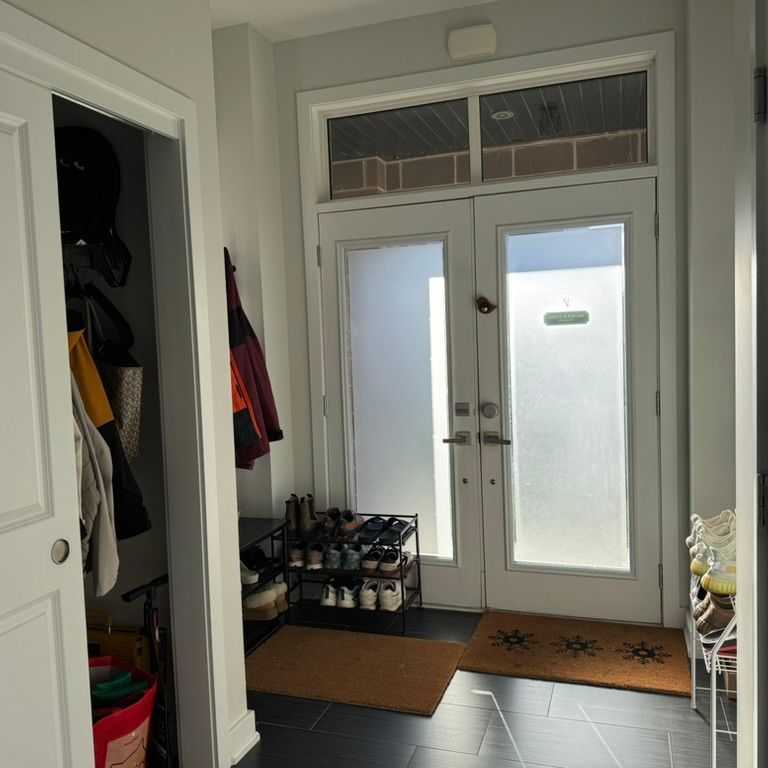 For Lease - 11 Denarius Crescent, Richmond Hill, Ontario - Photo 1