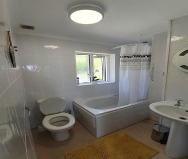 3 bedroom bungalow to rent - Photo 5